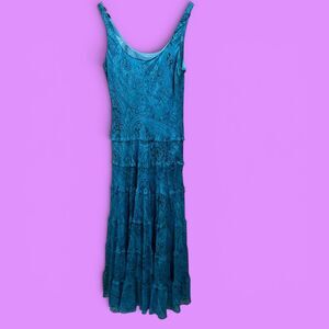 Cute vintage 90s Jones New York maxi mermaid tiered fairy aqua dress paisley